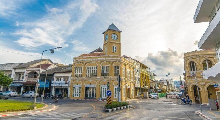 B2 Phuket Boutique & Budget